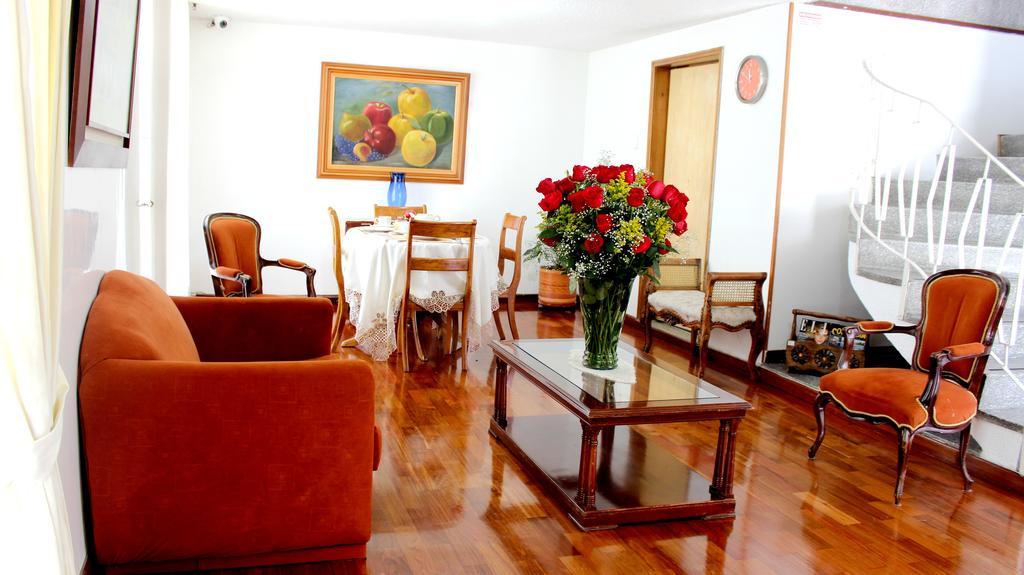 Casa Lozano Bed & Breakfast - Bogota — Photos 3